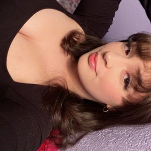 Meet your Posher, Phoenix